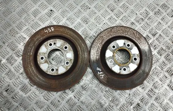 Peugeot 4007 Front brake disc
