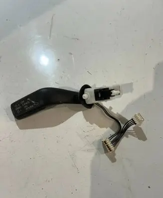 Volkswagen PASSAT B6 Cruise control stalk 
