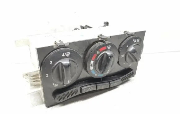 Mercedes-Benz A W168 Climate control unit K114198 1688300485