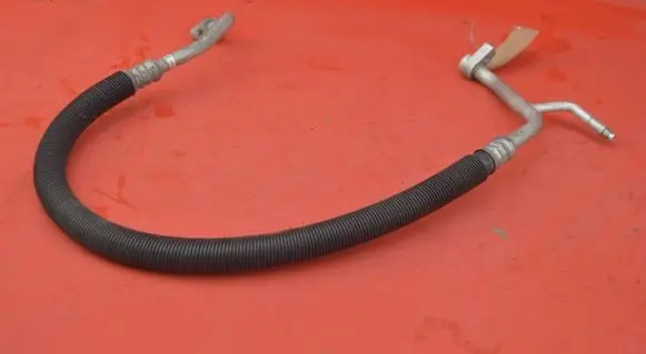 Ford Mondeo MK I Air conditioning (A/C) pipe/hose DG9H-19N602-TC