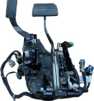 GMC Yukon Pedal assembly 23174660