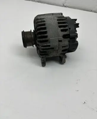Audi A4 S4 B7 8E 8H Generator/alternator 06F903023H