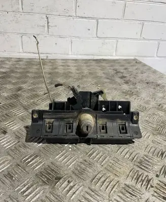 Audi A3 S3 8L Tailgate/trunk/boot lock/catch/latch 4B0827565H 8D9827565H