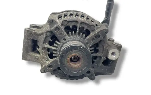 BMW 1 E81 E87 Generator/alternator 7550468 1042106021 755046802