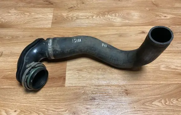 Opel Insignia A Intercooler hose/pipe VRBF20609