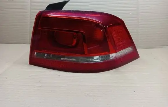 Volkswagen PASSAT B7 Rear/tail lights 3AE945096F 90004874