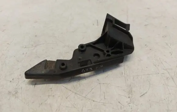 BMW 4 G22 G23 G24 G26 Fender mounting bracket 7450396-JLK01