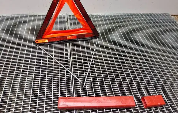 Volkswagen ID.3 Emergency warning sign 27R032986 GB191512003