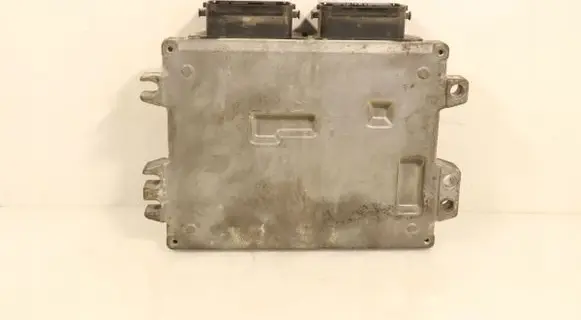 Suzuki Swift I Engine control unit/module ECU 3392073KN