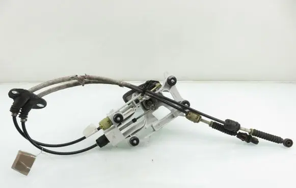 Volvo V50 Gear shifter/selector 30735291
