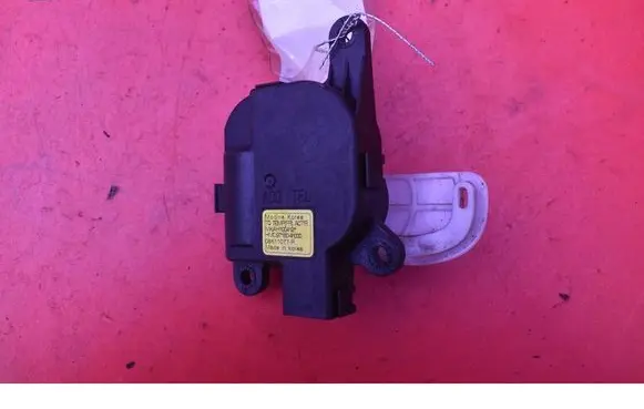 Hyundai H-1, Starex, Satellite Air flap motor/actuator MKAH100412