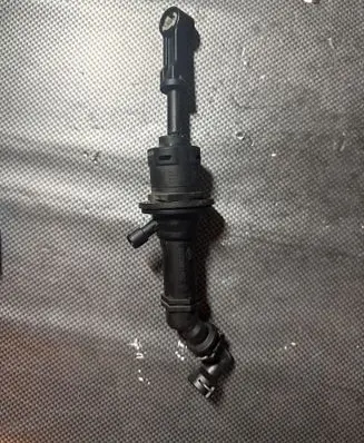 Renault Scenic III - Grand scenic III Clutch slave cylinder 306100020R