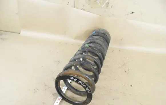 Mercedes-Benz 100 W631 Front coil spring
