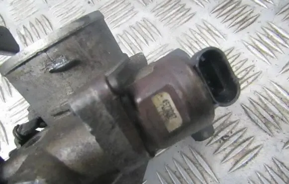 Chrysler Voyager Idle control valve (regulator) 4573367