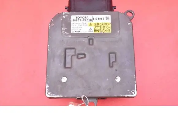 Toyota C-HR I Voltage converter/converter module 89907F4010