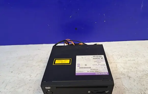 Volvo S80 CD/DVD changer 30775669 6G9210E887BE