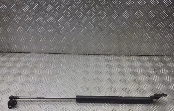 Daihatsu Cuore Tailgate/trunk/boot tension spring 