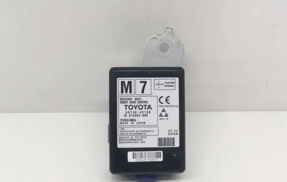 Toyota RAV 4 (XA40) Other control units/modules 8974042190