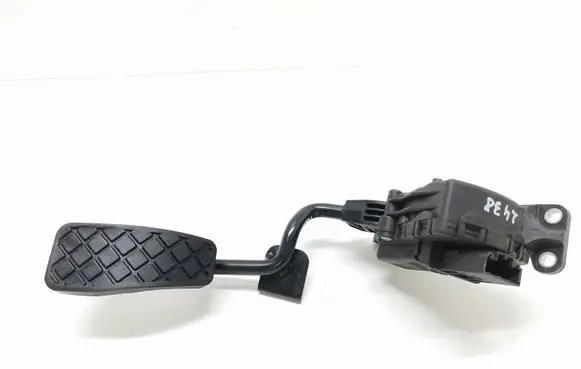 Audi A6 S6 C6 4F Accelerator throttle pedal 4F2721523 6PV00898402