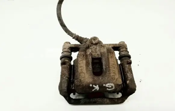 Mercedes-Benz B W245 Rear brake caliper D3873B H152