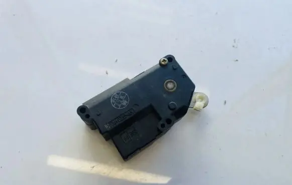 Suzuki Baleno EG Air flap motor/actuator 0637006940 063700-6940