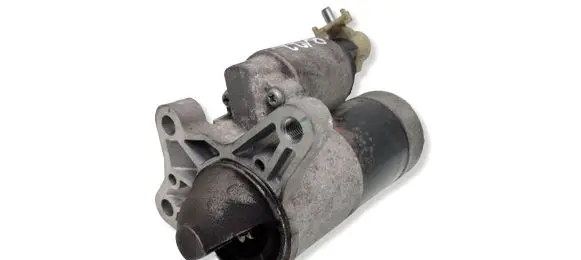 Mazda 6 Starter motor M001T81582