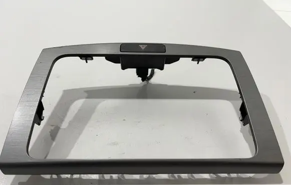 Volkswagen PASSAT B7 Radio/GPS head unit trim 3AA858069F