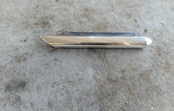 Maserati Levante Other front door trim element 670034371 2DXD469