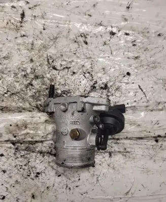 Audi A4 S4 B6 8E 8H Throttle valve 8E0145950C