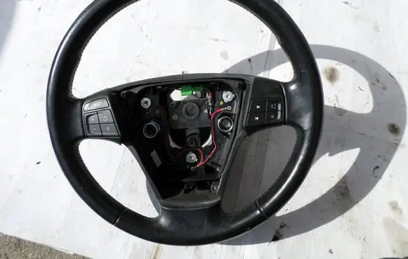 Volvo V50 Steering wheel