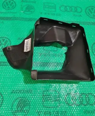 Porsche Cayenne (92A) Intercooler air channel guide 981575322031EO