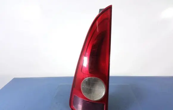 Renault Espace - Grand espace IV Rear/tail lights 8200027153