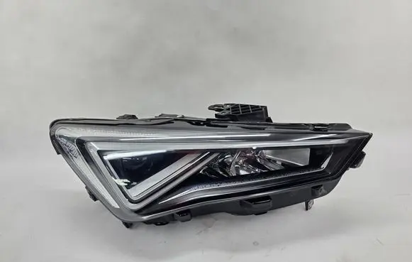 Cupra Formentor Headlight/headlamp 5FG941008F