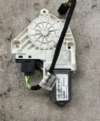 Audi A6 S6 C6 4F Front door window regulator motor 4F0959802D