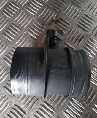 Audi A4 S4 B7 8E 8H Mass air flow meter 0281002461 074906461B