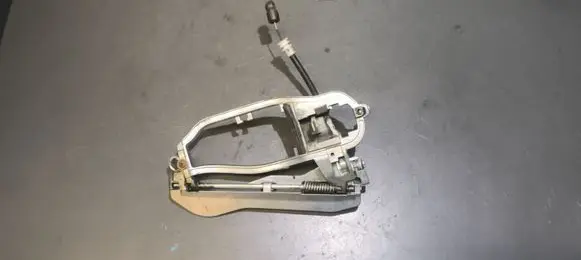 BMW X5 E53 Front door exterior handle/bracket 376829103