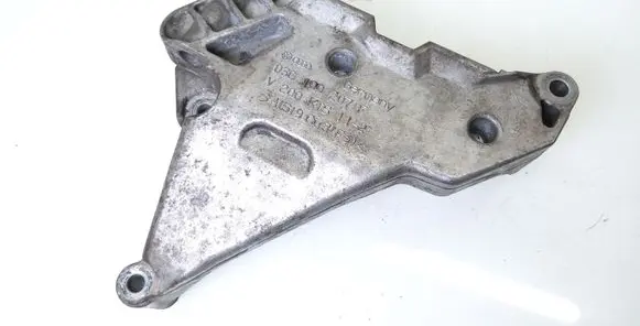 Audi A3 S3 8P Engine mounting bracket 03G199207F