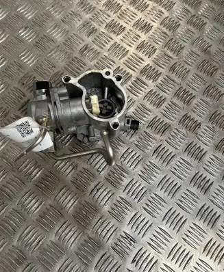 Volvo XC90 Fuel injection high pressure pump 31437903 31480558