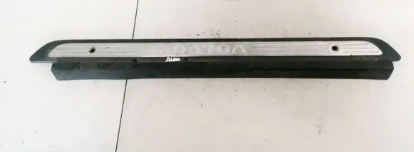 Volvo S40, V40 Front sill trim cover 30818421