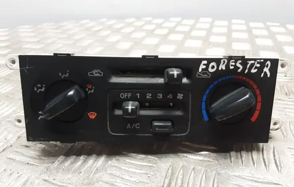 Subaru Forester SF Climate control unit