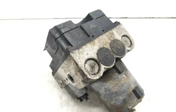 Audi A4 S4 B5 8D ABS Pump 8D0614111 0265214002