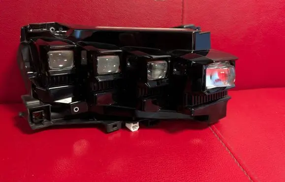 Subaru Solterra Headlight part 