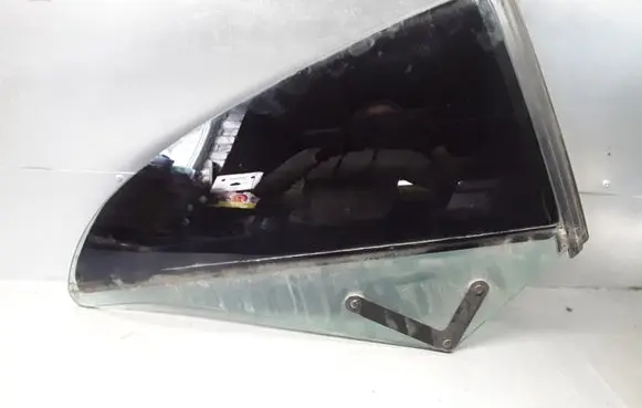 Volvo C70 Rear side window
