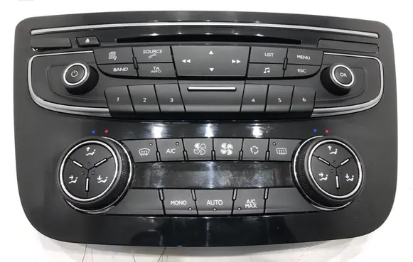 Peugeot 508 Interior fan control switch 