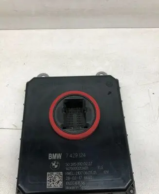 BMW X5 F15 LED ballast control module 7429124