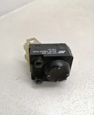 Seat Alhambra (Mk1) Wing mirror switch 1HO959565 95VW14B003BAW D3LOA