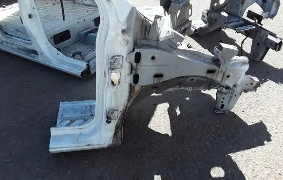 Dacia Dokker Front quarter panel 641002432R