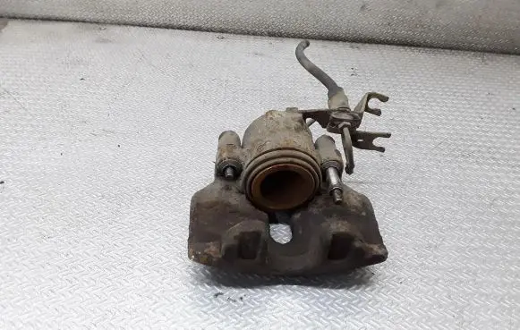 Skoda Superb B5 (3U) Front brake caliper