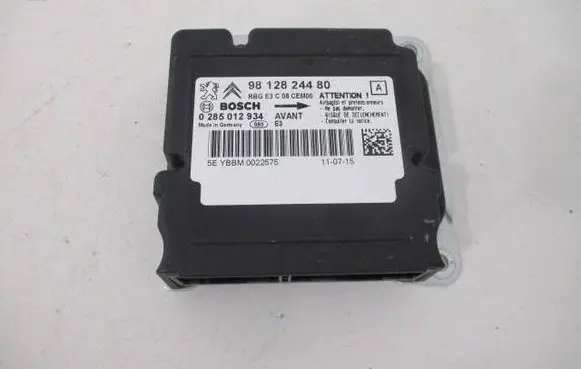 Citroen C4 Cactus Airbag control unit/module 9812824480