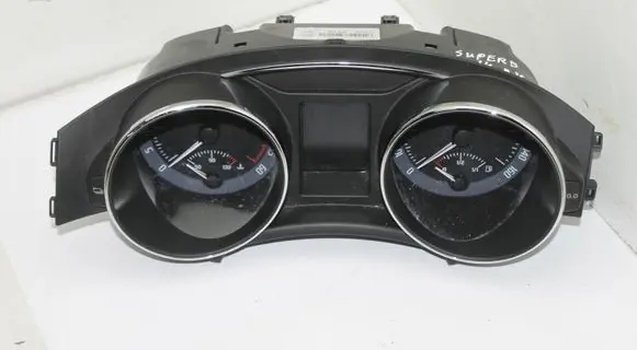Skoda Superb B6 (3T) Speedometer (instrument cluster) 3T2 920 941 M